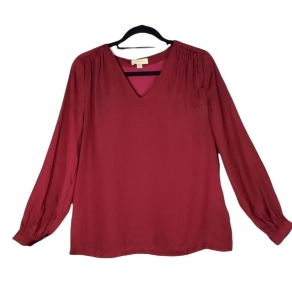 LONG-SLEEVED Merlot V-Neck Ruched Shoulders in Size Small from Anthropol… - Picture 1 of 7